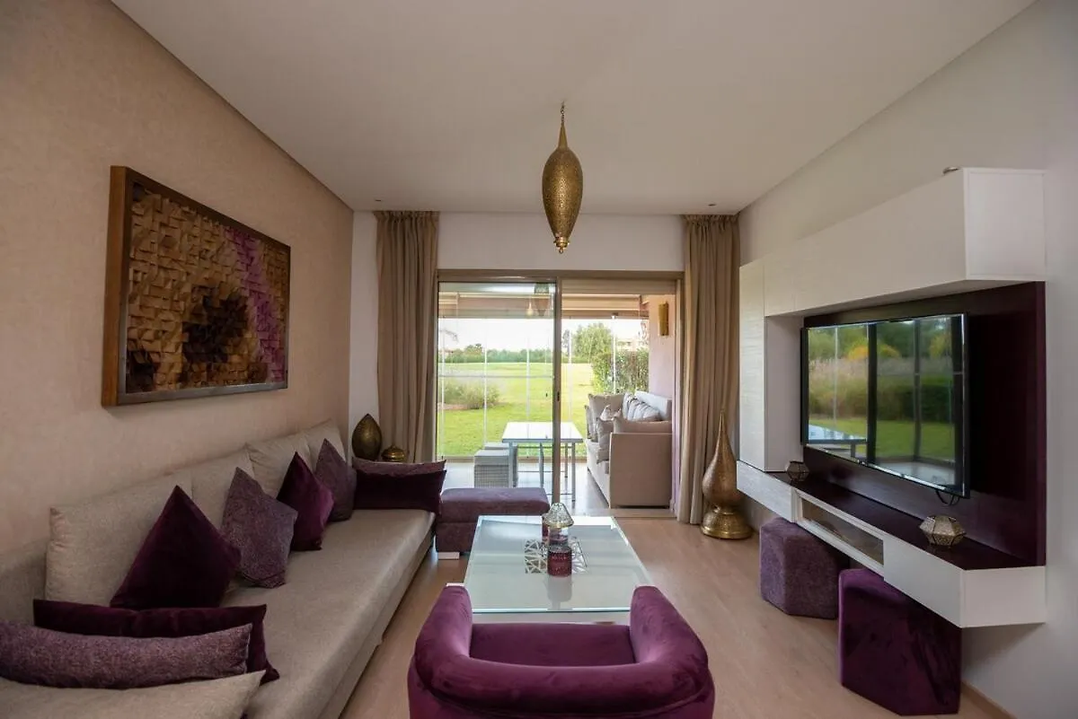 Modern 3Br Apartment With Pool & Golf Views 마라케시
