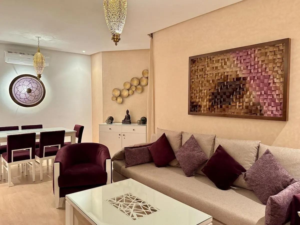 Modern 3Br Apartment With Pool & Golf Views 마라케시